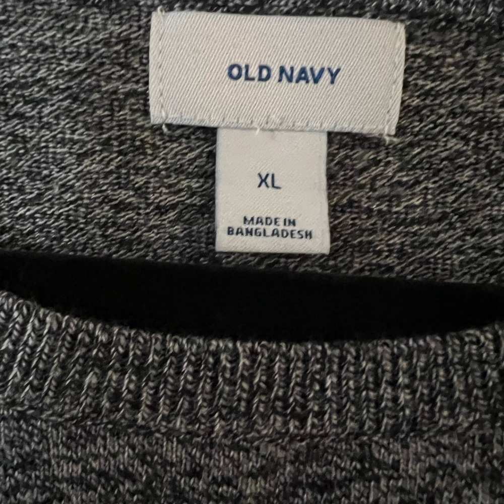 Old Navy long sleeve top, XL - Picture 7 of 7